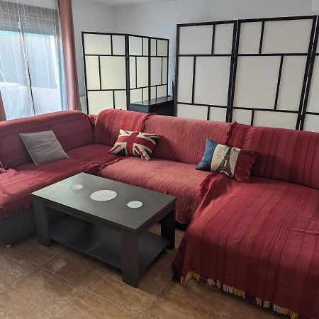 Апартаменти Vivienda Compartida Con Ambiente Familiar Сесенья Екстер'єр фото